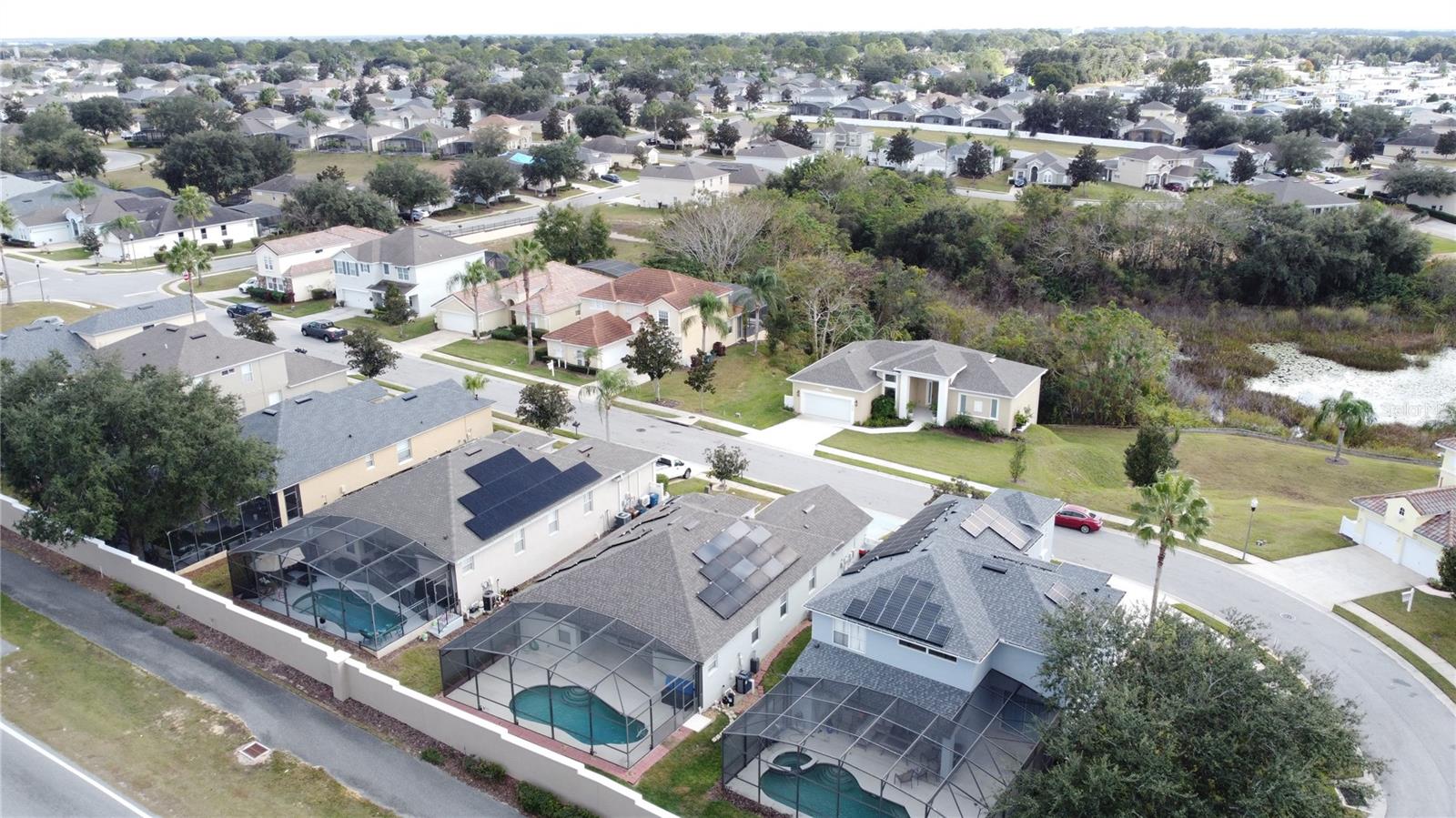 CALABAY PARC AT TOWER LAKE - Residential