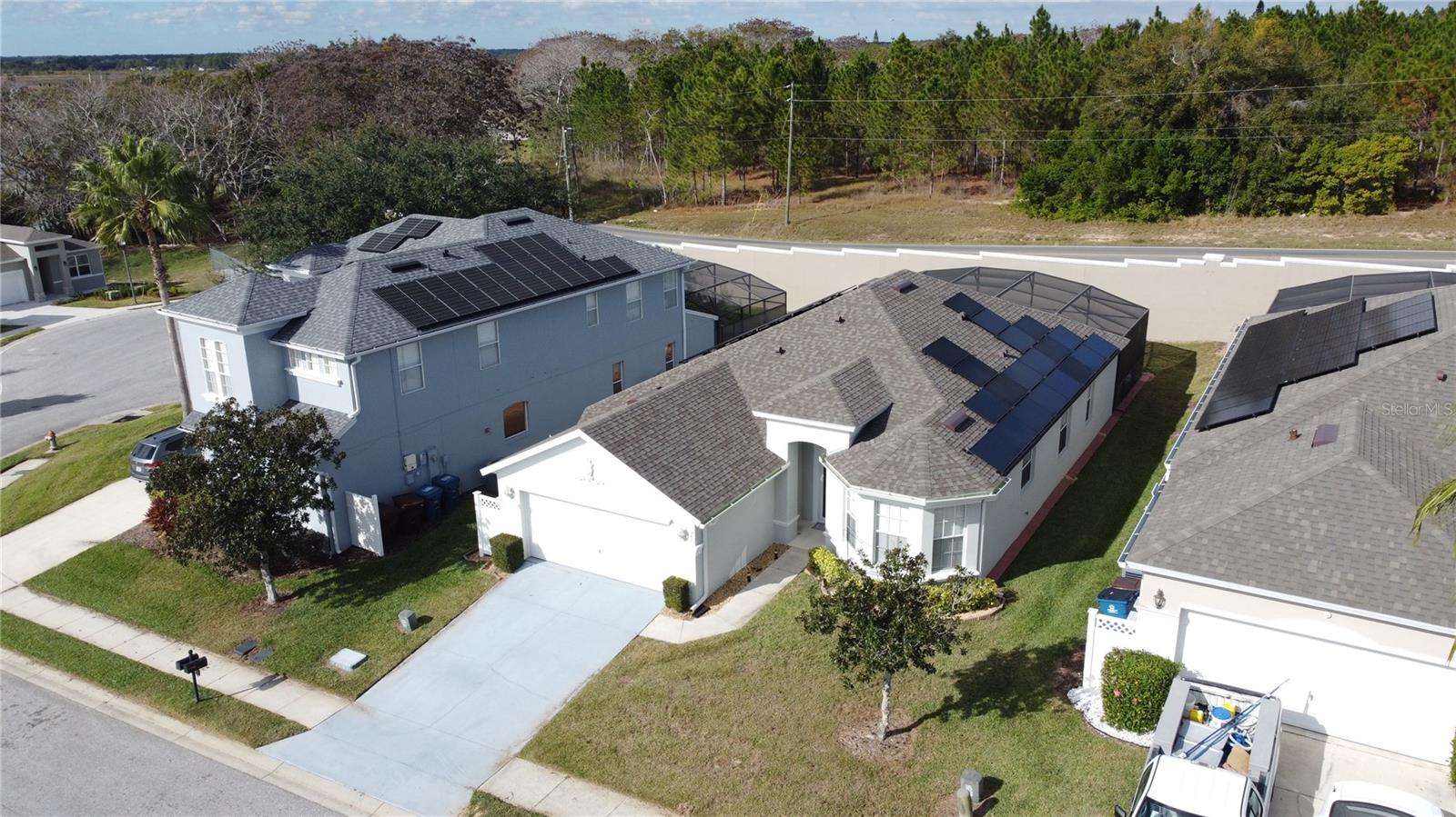 CALABAY PARC AT TOWER LAKE - Residential