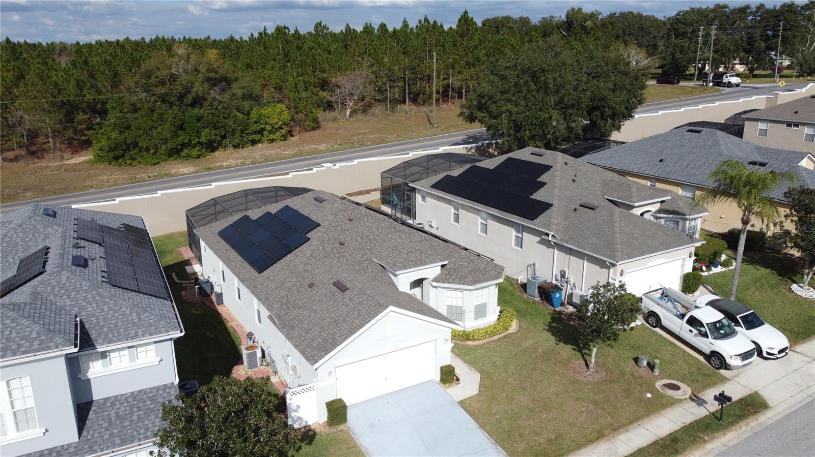 CALABAY PARC AT TOWER LAKE - Residential