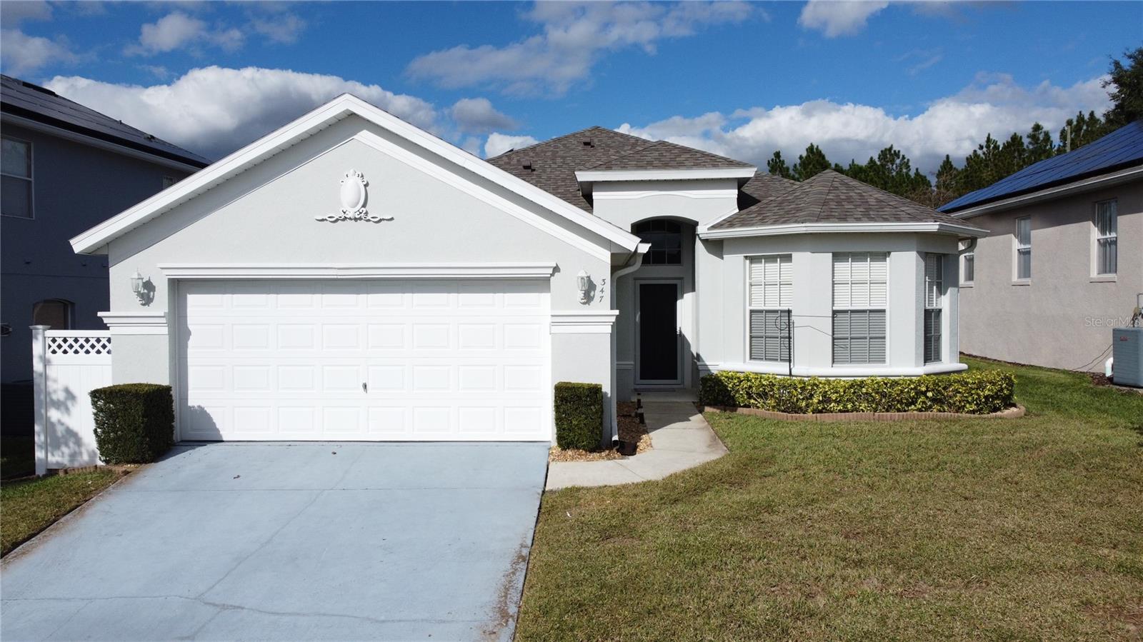 CALABAY PARC AT TOWER LAKE - Residential