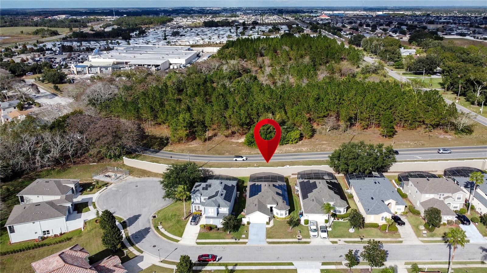 CALABAY PARC AT TOWER LAKE - Residential