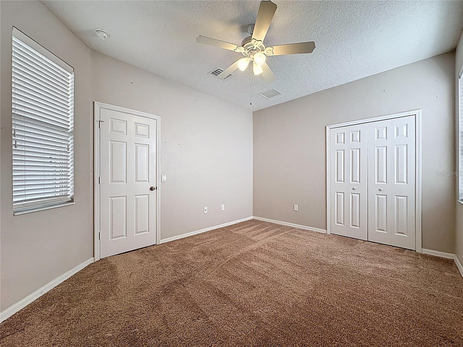 CALABAY PARC AT TOWER LAKE - Residential