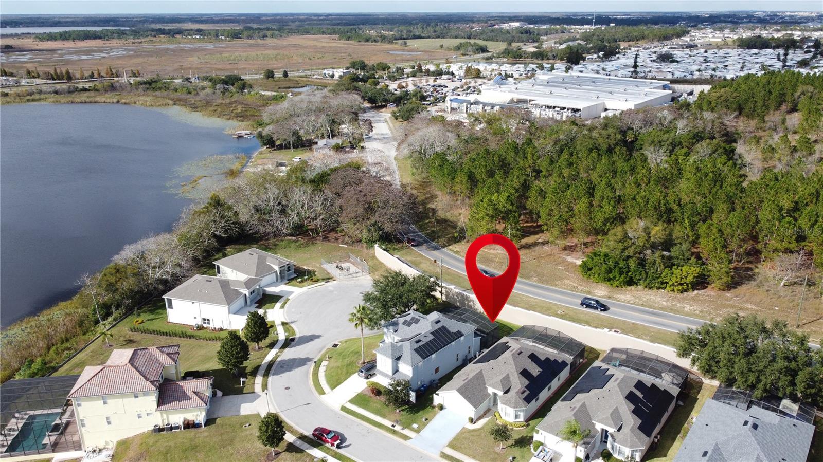 CALABAY PARC AT TOWER LAKE - Residential