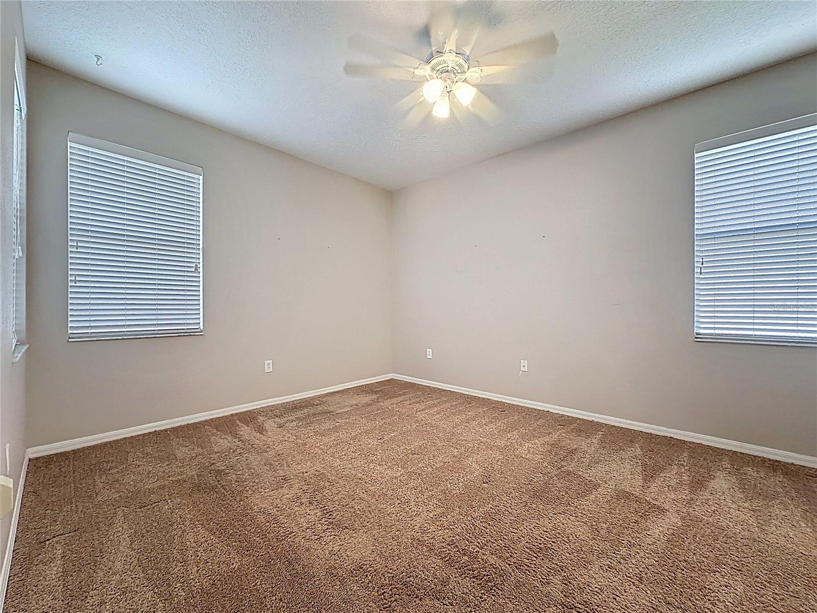 CALABAY PARC AT TOWER LAKE - Residential