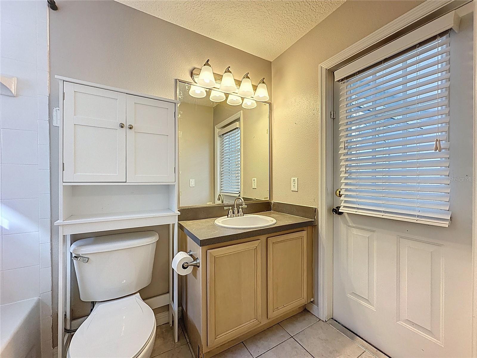 CALABAY PARC AT TOWER LAKE - Residential