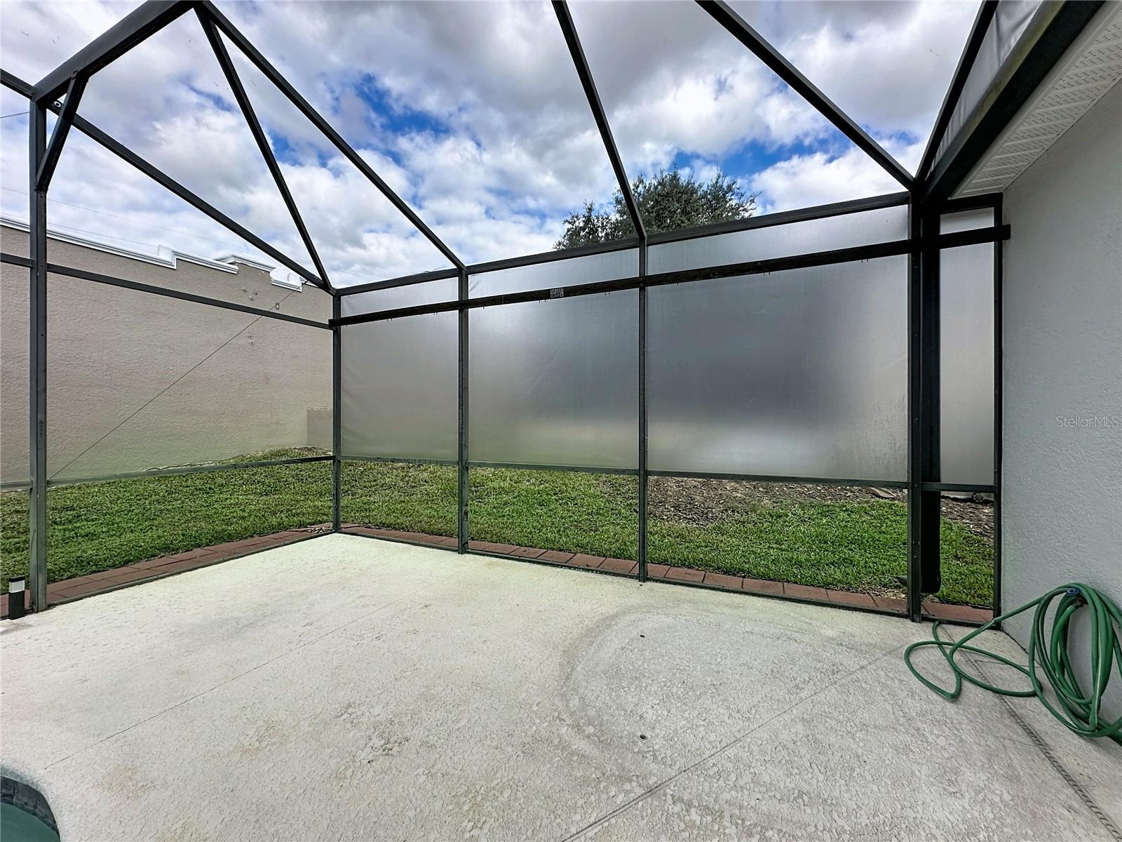 CALABAY PARC AT TOWER LAKE - Residential