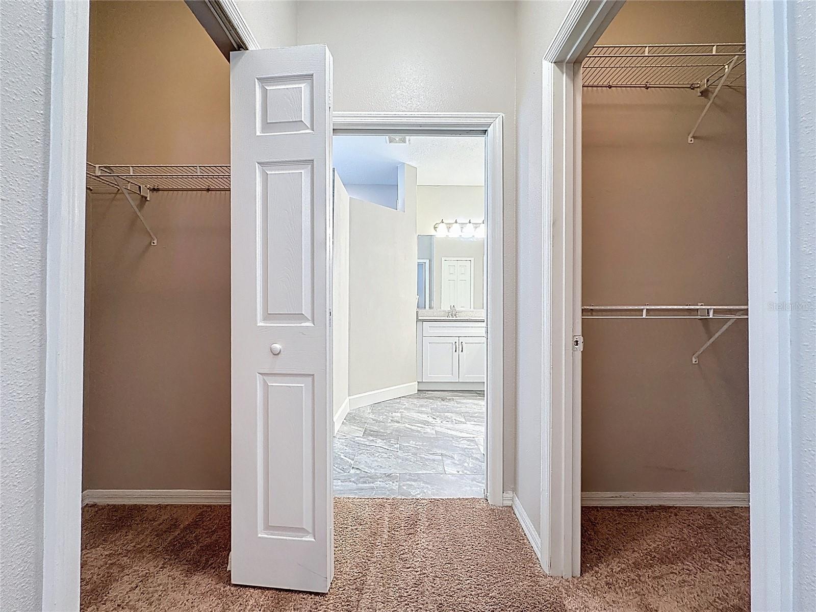 CALABAY PARC AT TOWER LAKE - Residential