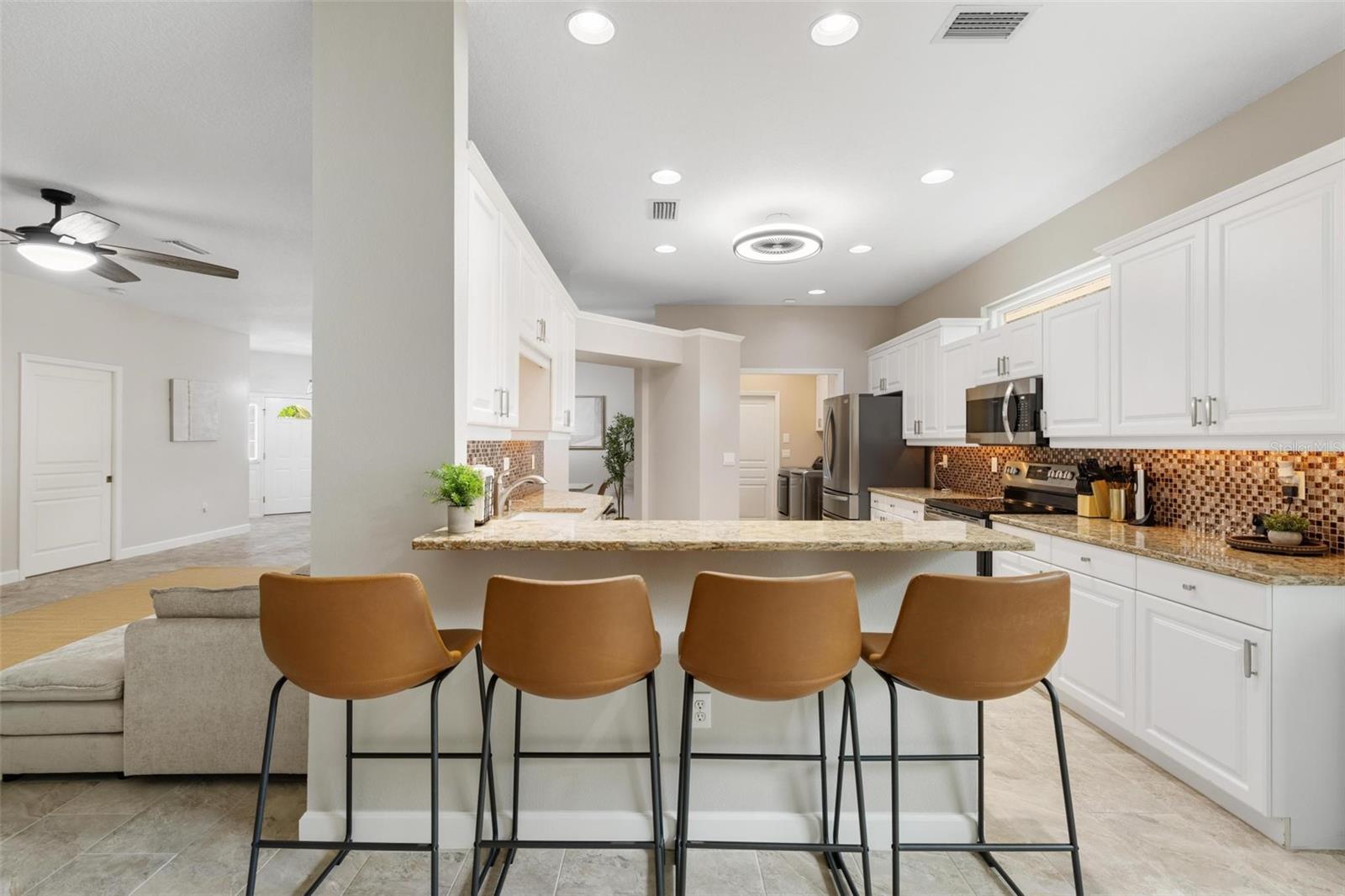 GOLF ESTATES - Residential Lease