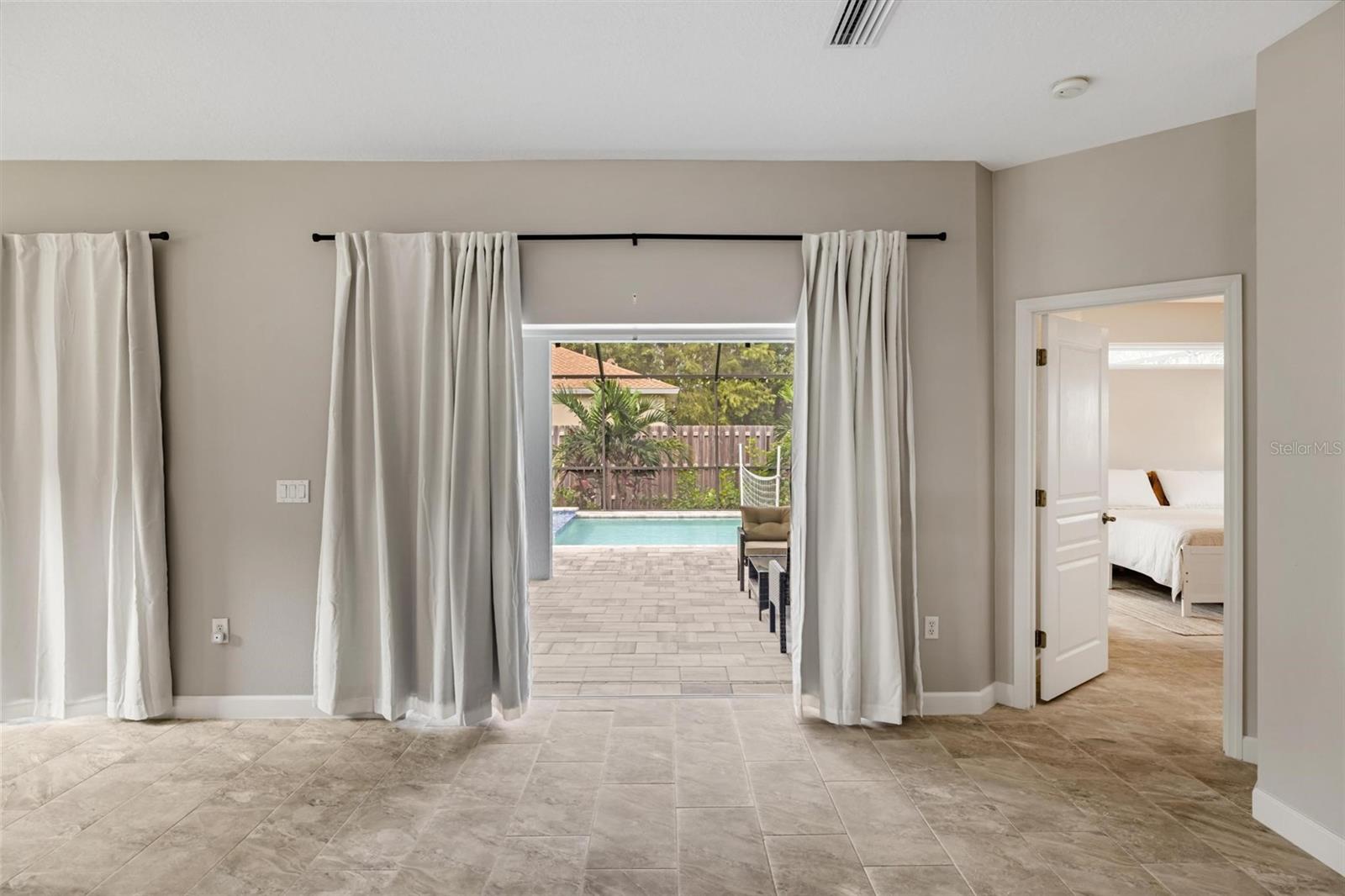 GOLF ESTATES - Residential Lease