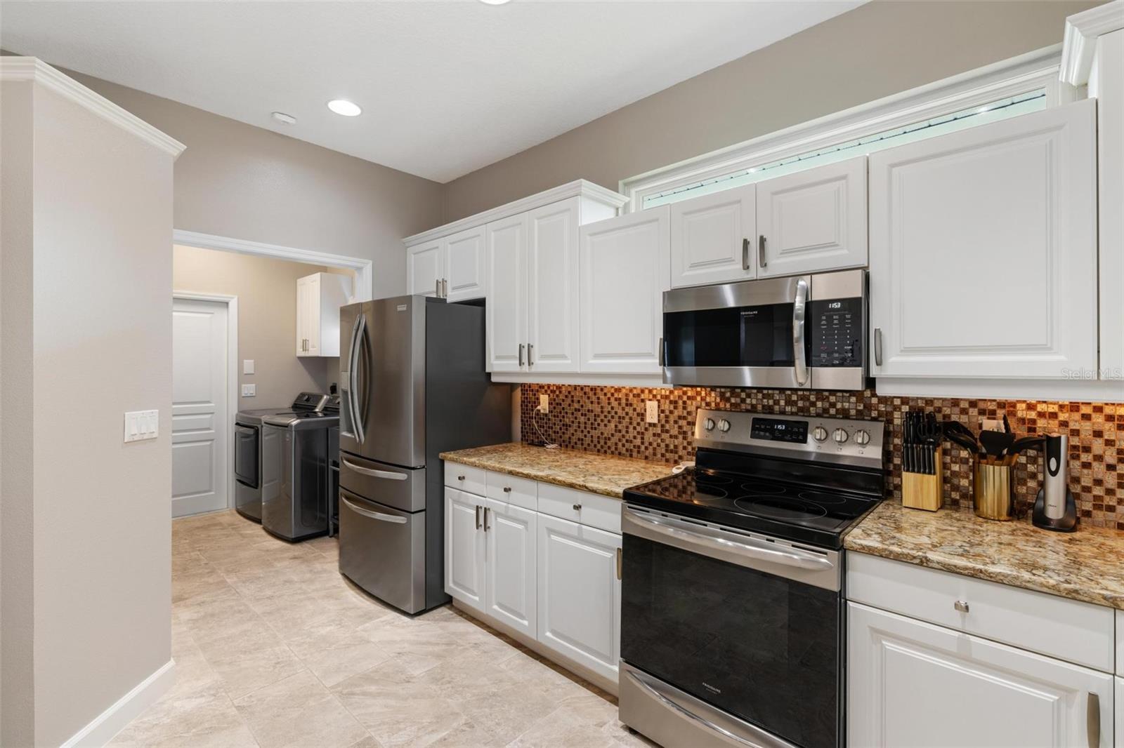 GOLF ESTATES - Residential Lease