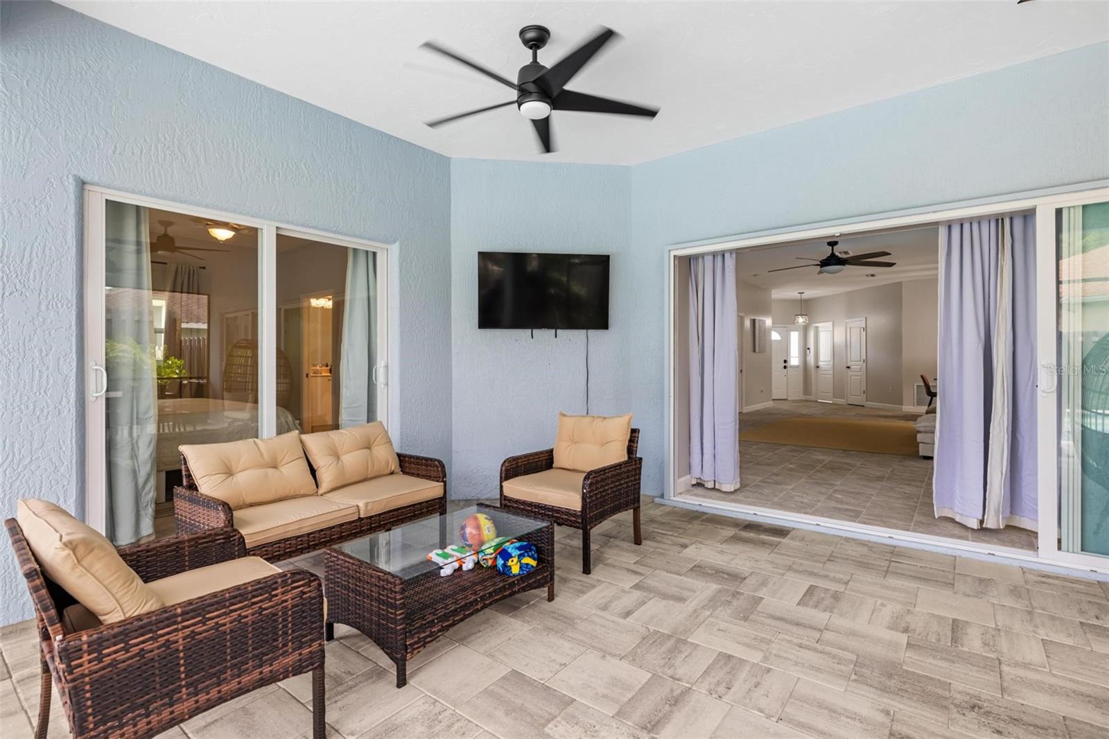 GOLF ESTATES - Residential Lease