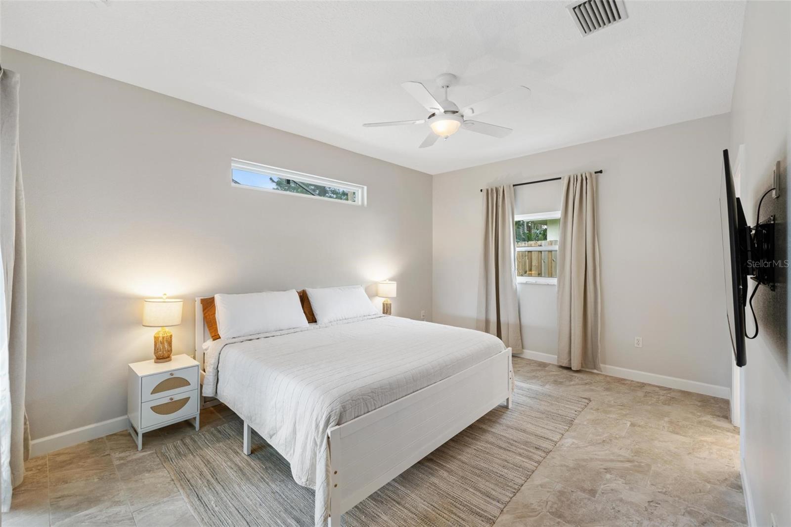 GOLF ESTATES - Residential Lease