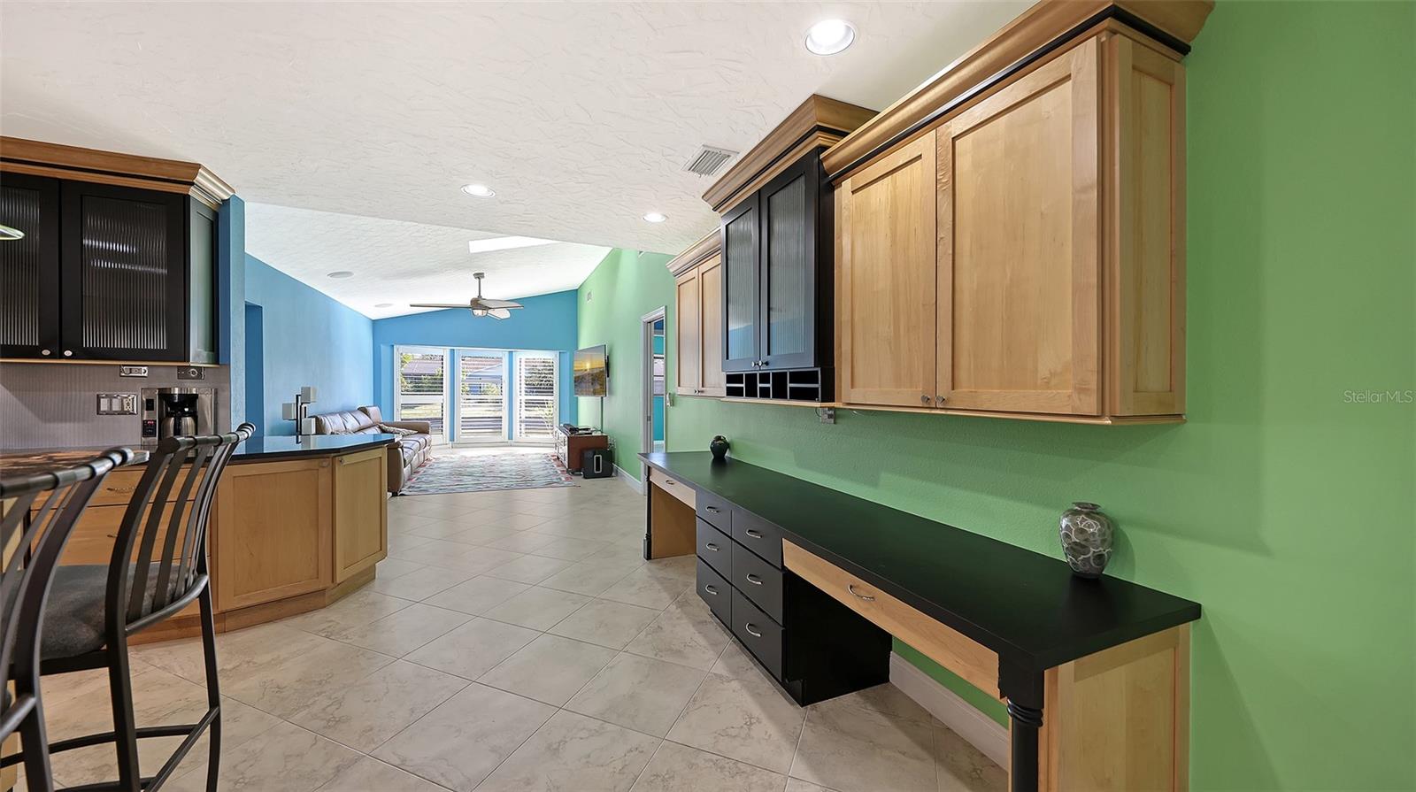 FOREST LAKES SOUTH - Residential