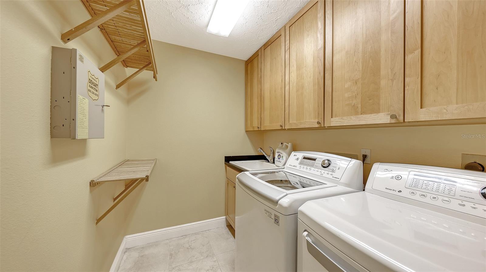 FOREST LAKES SOUTH - Residential