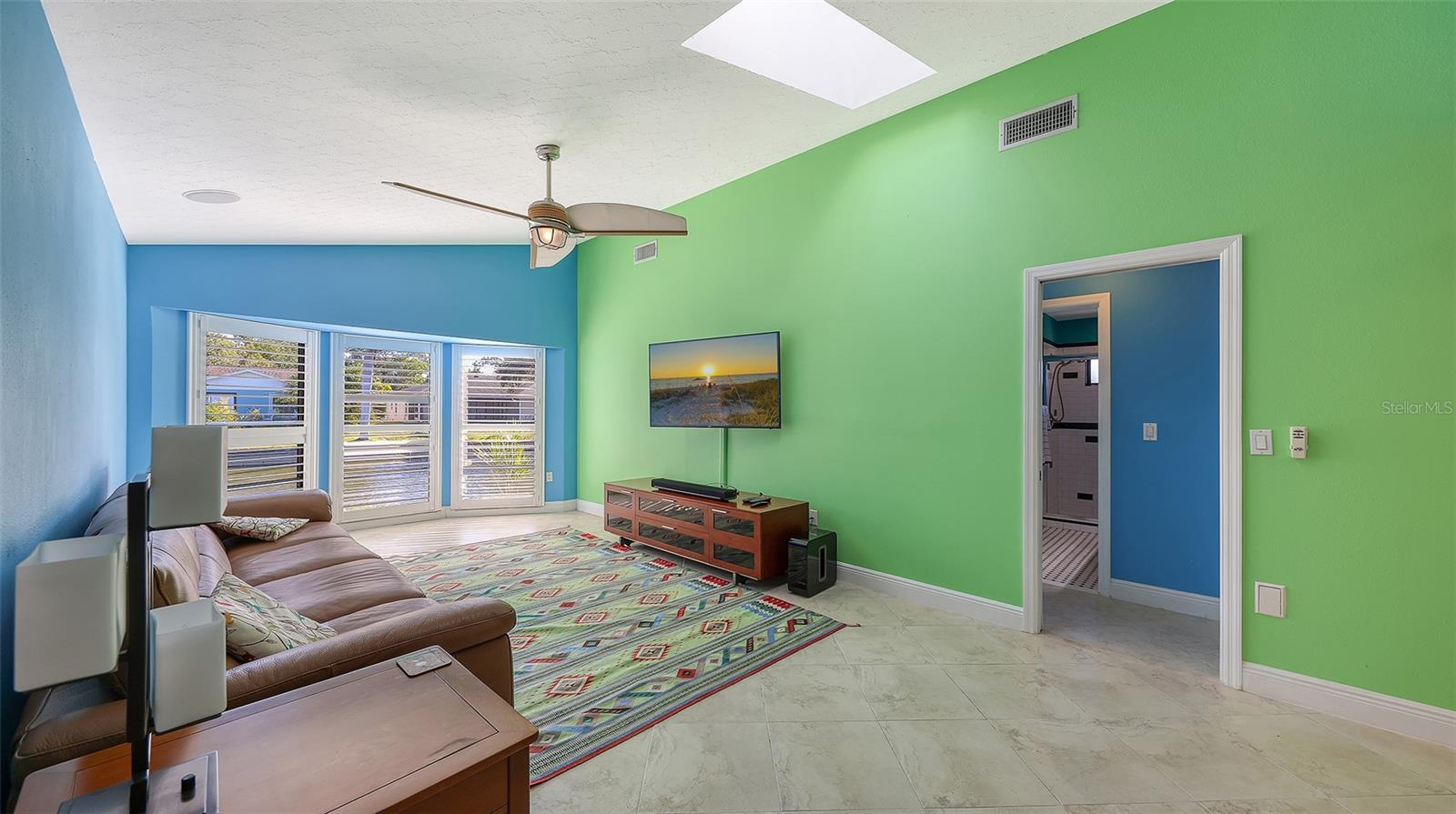 FOREST LAKES SOUTH - Residential