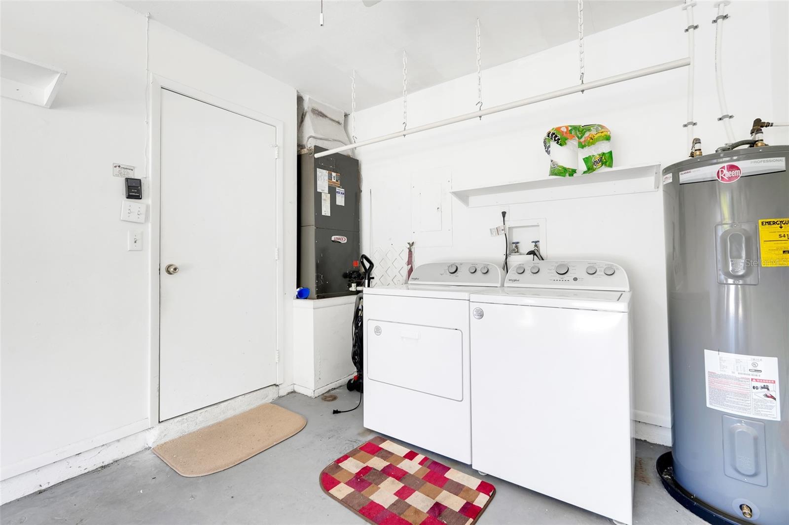 AUTUMN GREEN VILLAGE - Residential