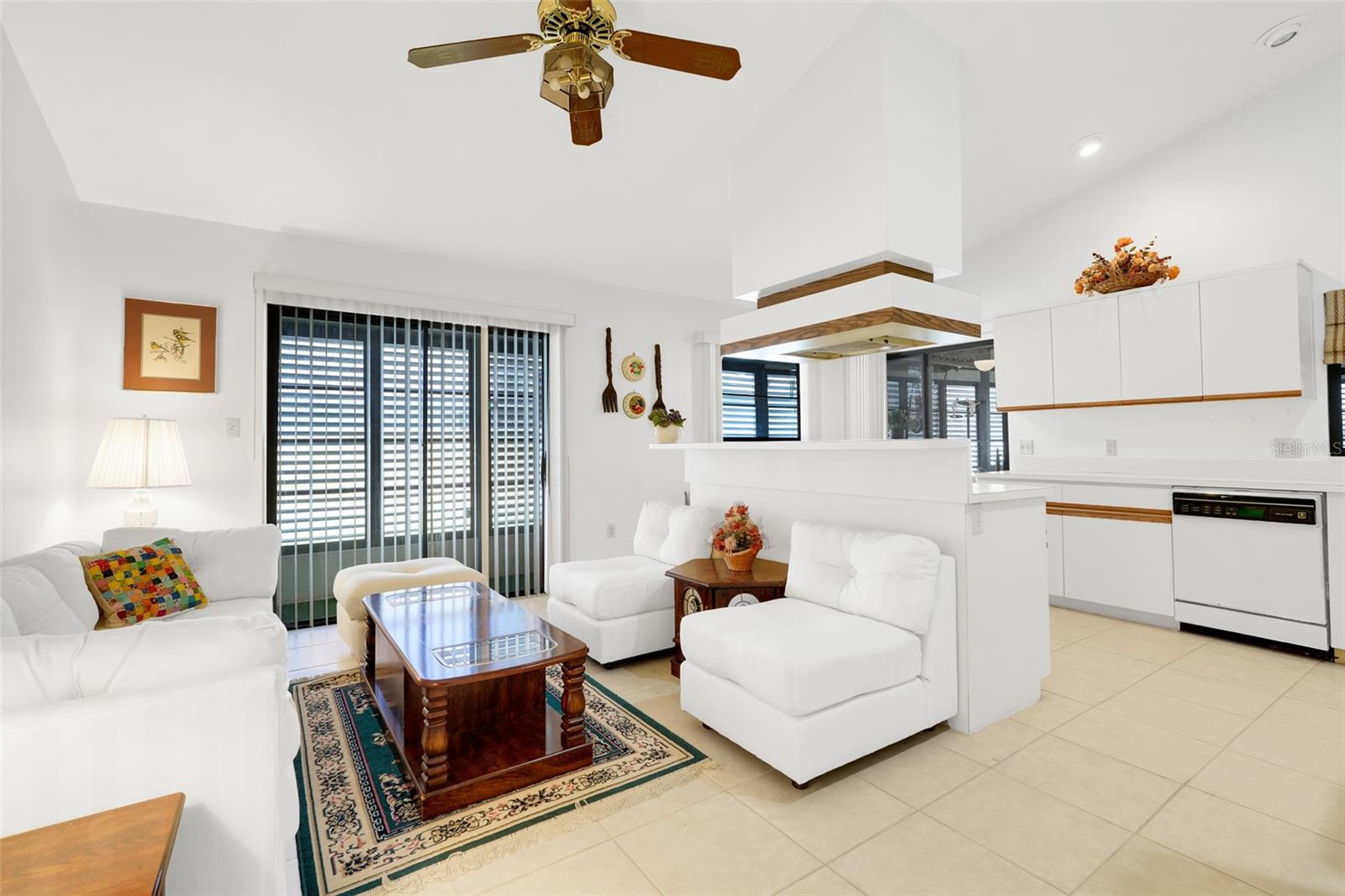 AUTUMN GREEN VILLAGE - Residential