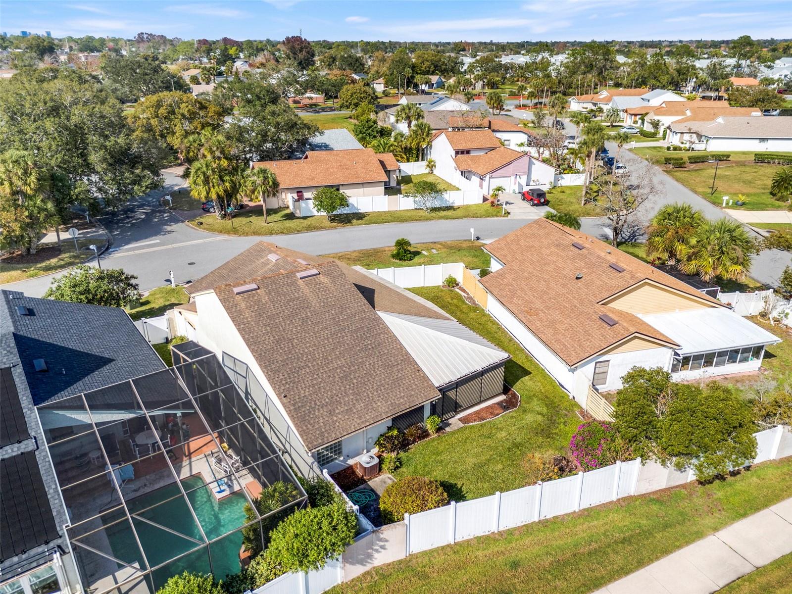 AUTUMN GREEN VILLAGE - Residential