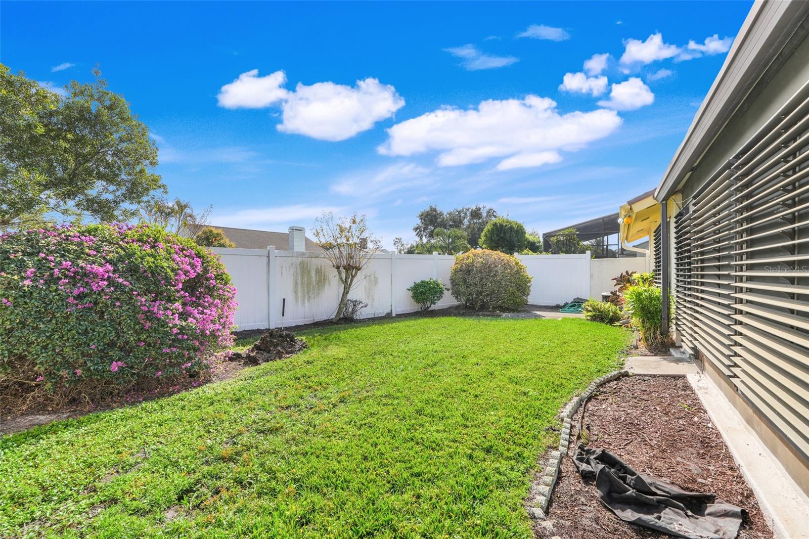 AUTUMN GREEN VILLAGE - Residential