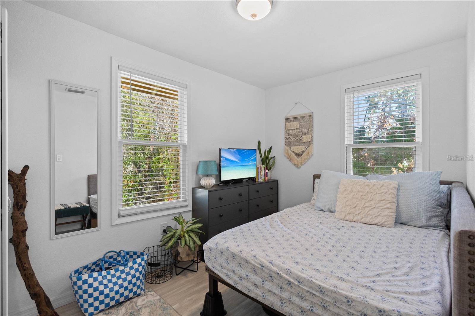 RIO VISTA - Residential Income