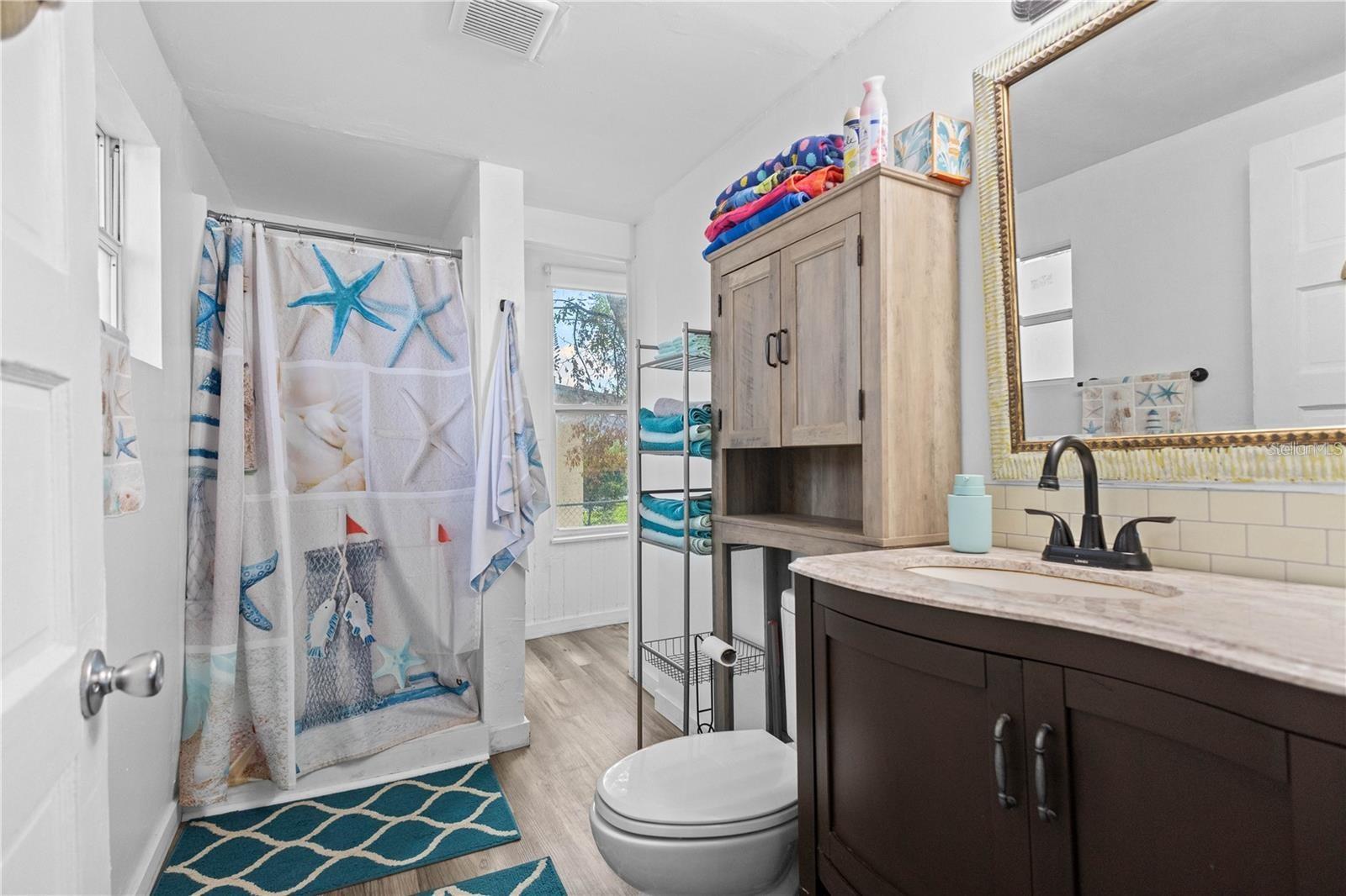 RIO VISTA - Residential Income