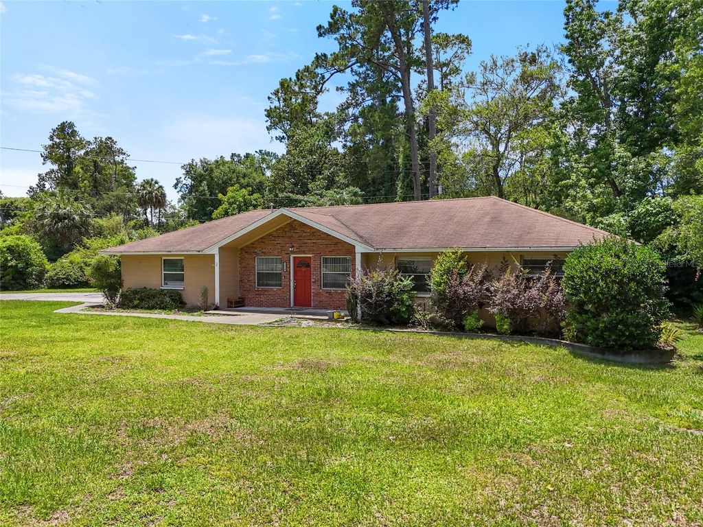 Photo of 2230 NW 57th Terrace, Gainesville, FL 32605 (MLS # GC537432)