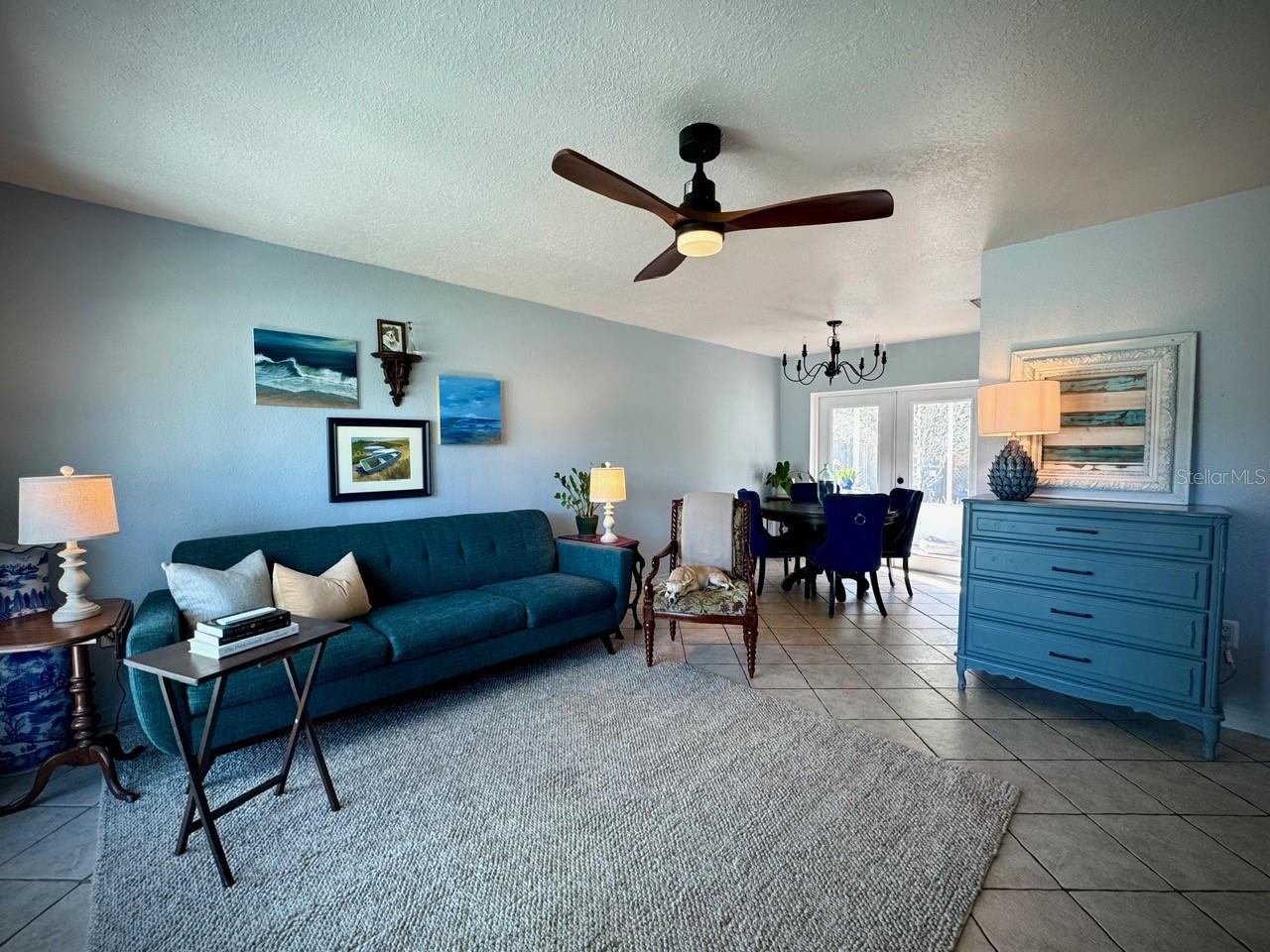 SEVEN SPGS HOMES - Residential