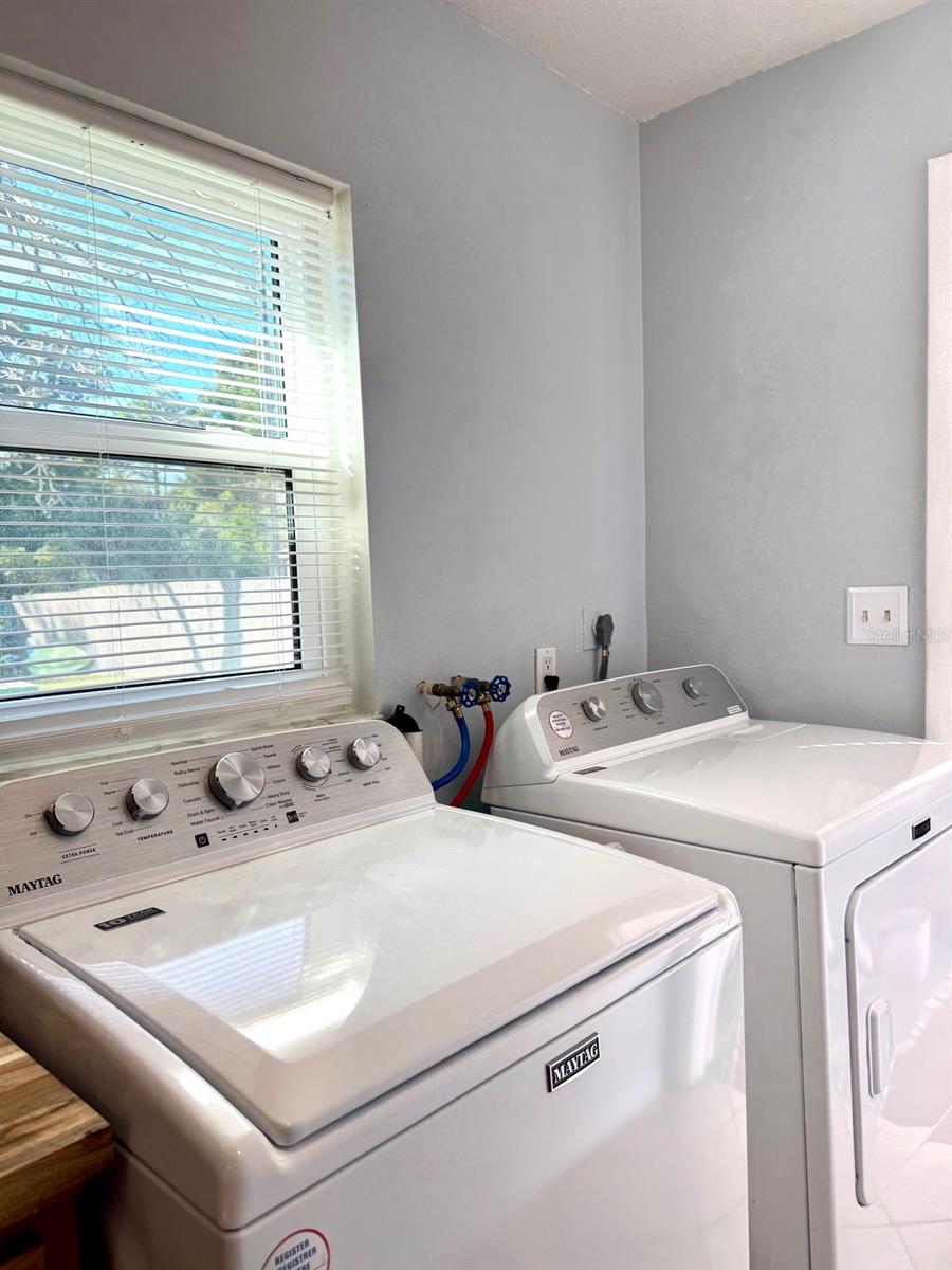 SEVEN SPGS HOMES - Residential