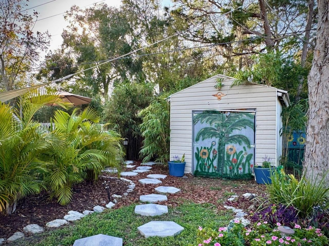 SEVEN SPGS HOMES - Residential