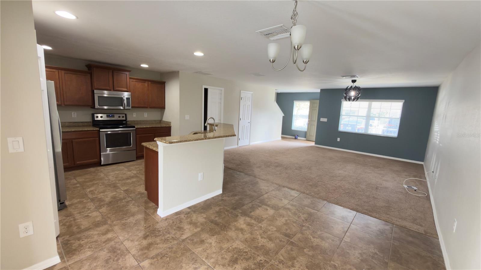 27507 DESERT WILLOW WAY