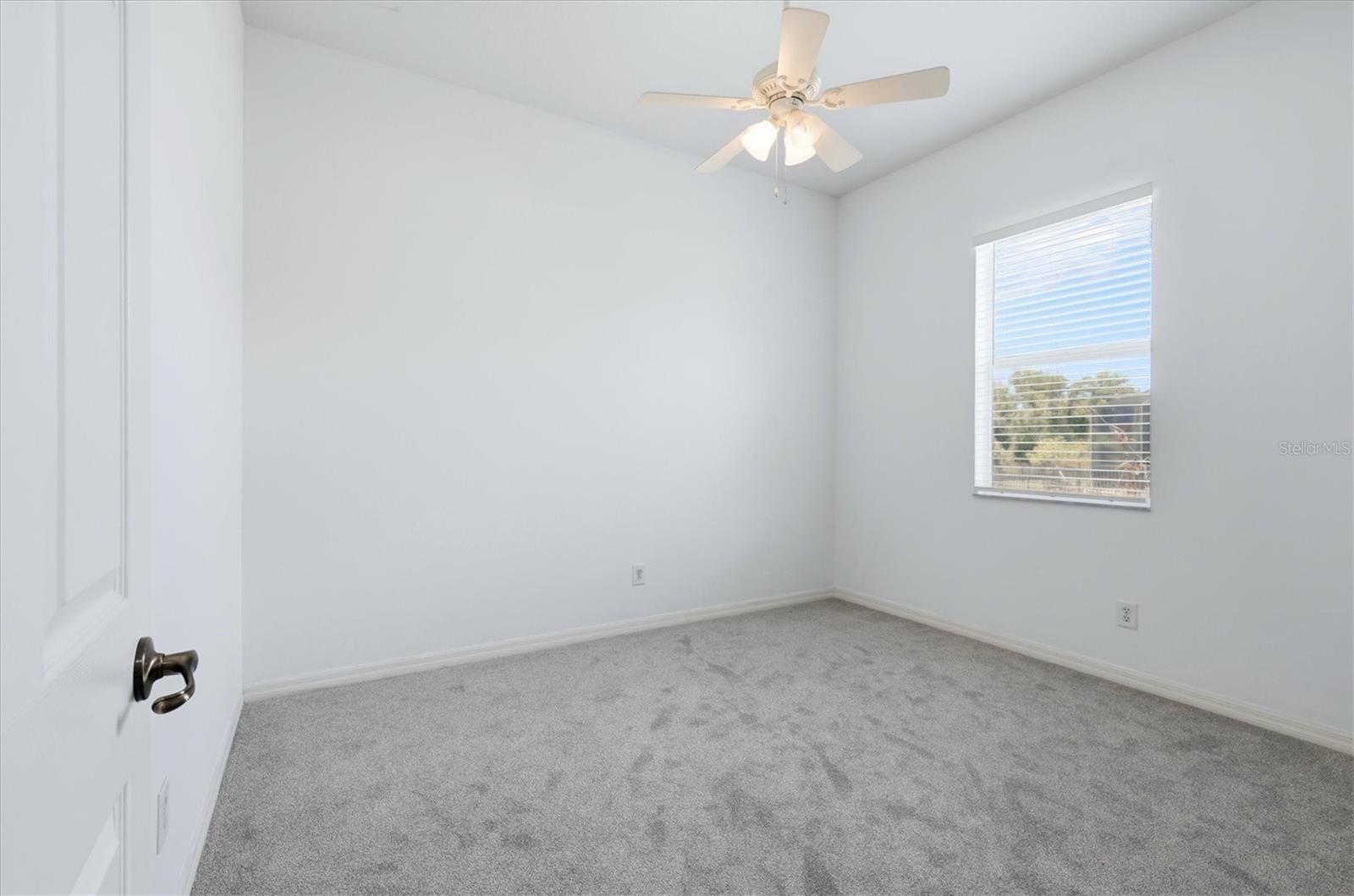 COUNTRY MEADOWS - Residential