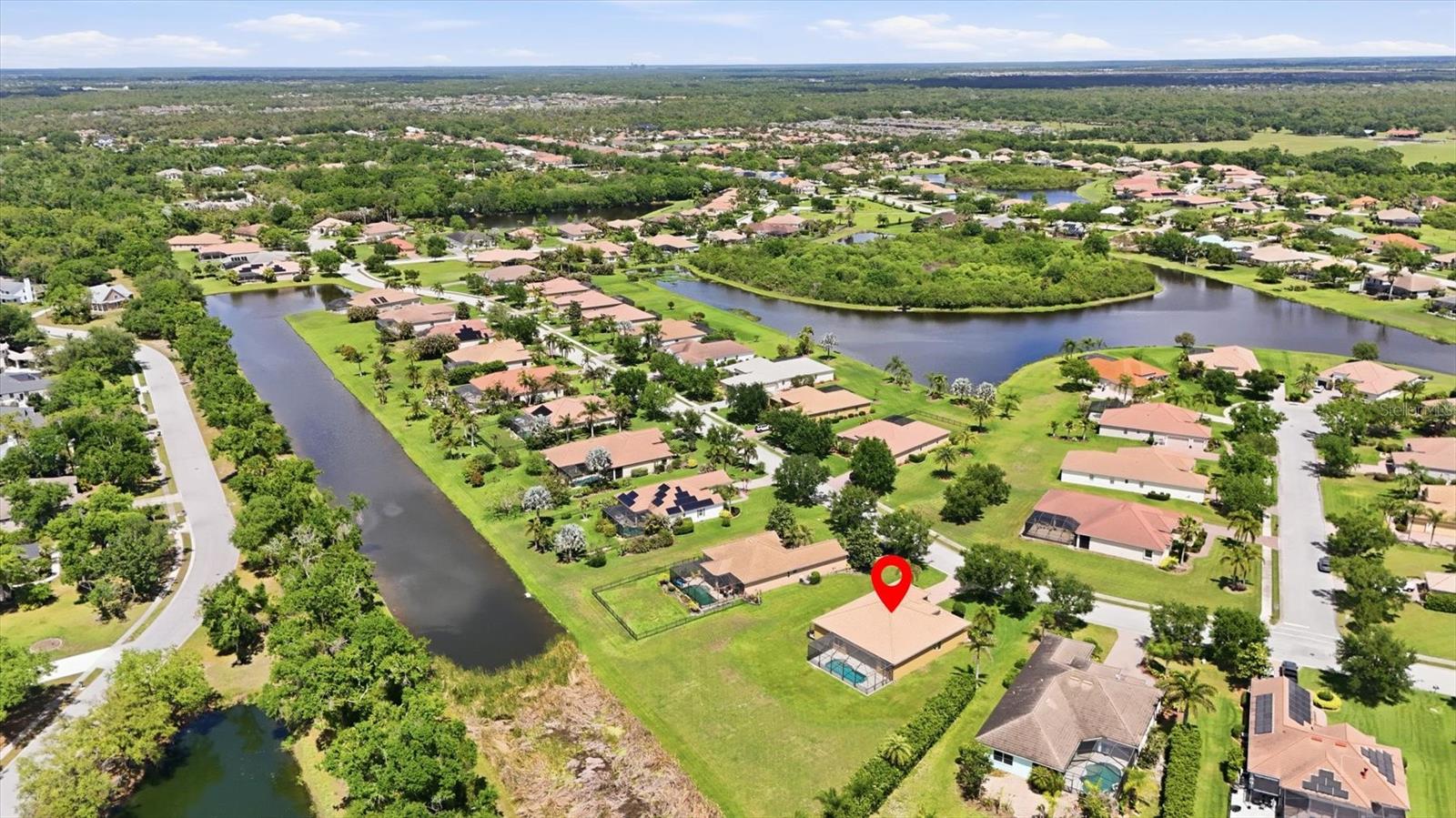 COUNTRY MEADOWS - Residential