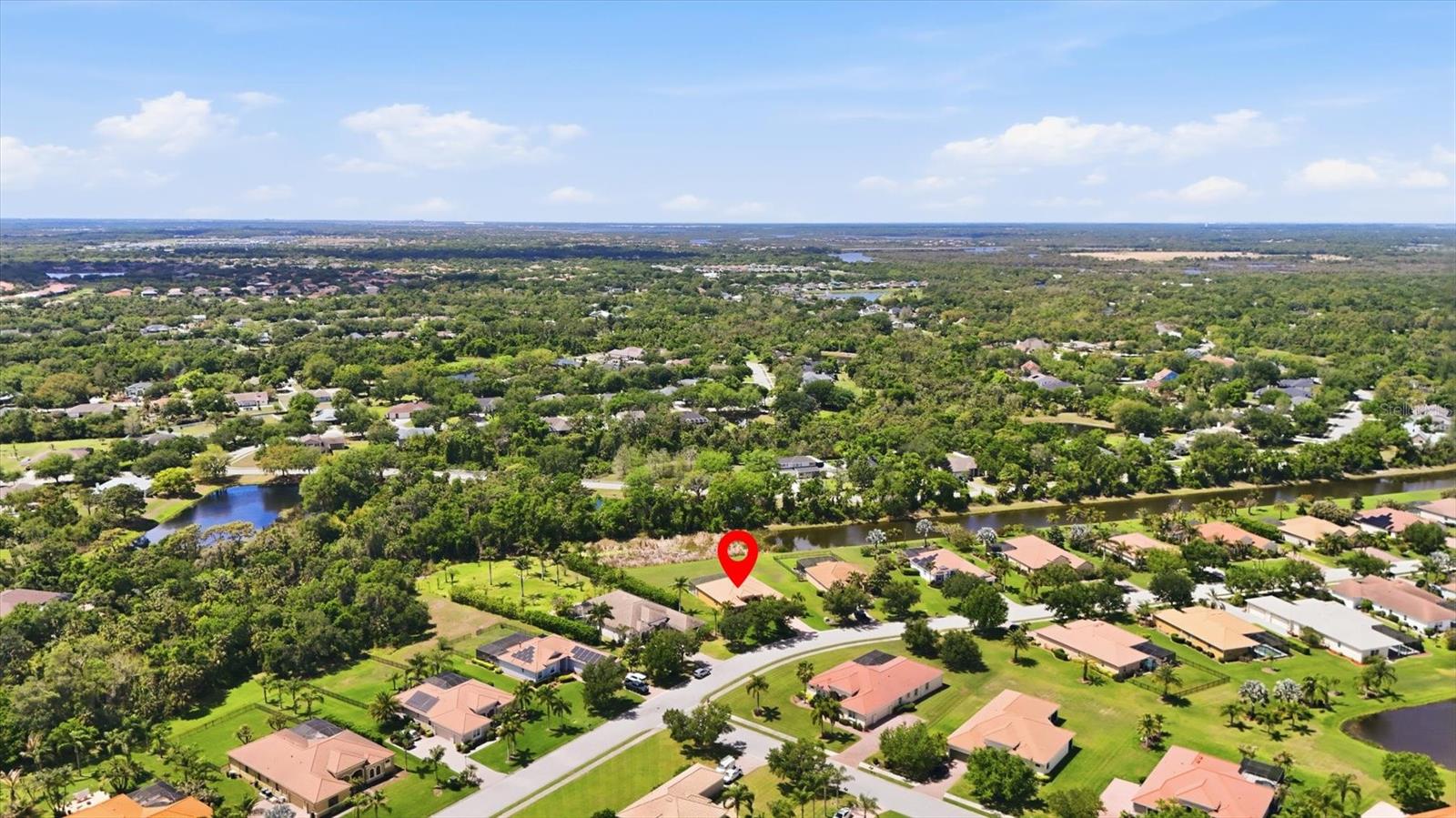 COUNTRY MEADOWS - Residential