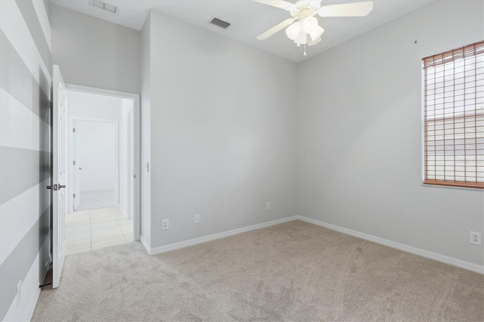 COUNTRY MEADOWS - Residential