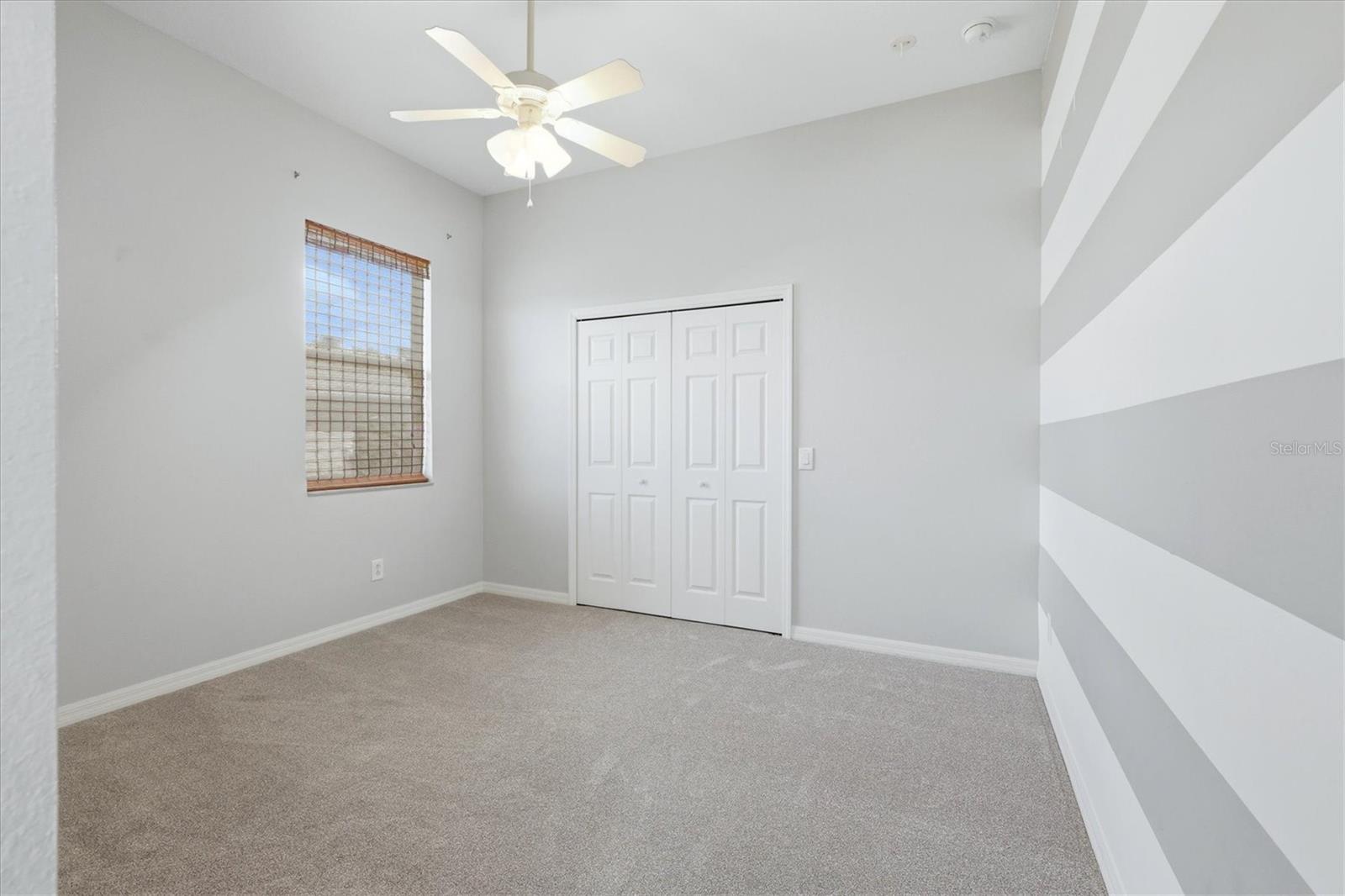 COUNTRY MEADOWS - Residential