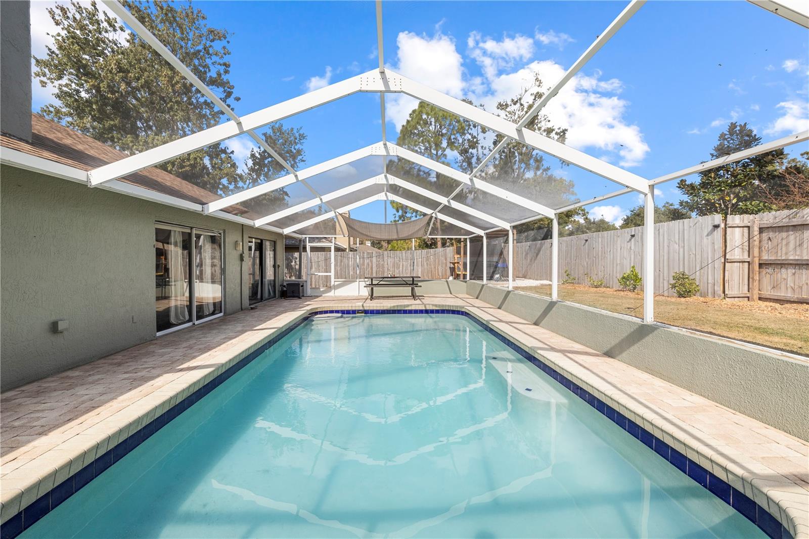 PINE LAKE - Residential