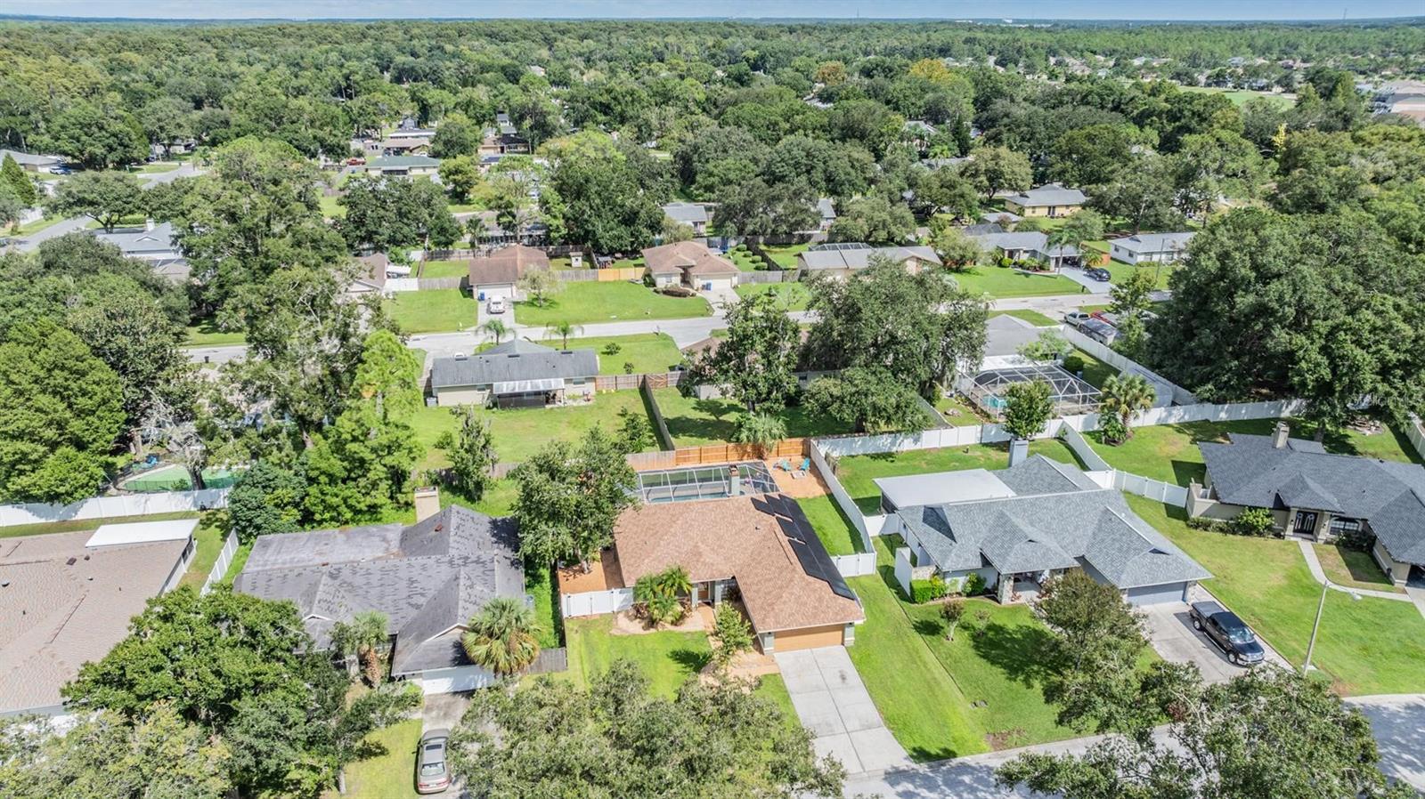 PINE LAKE - Residential