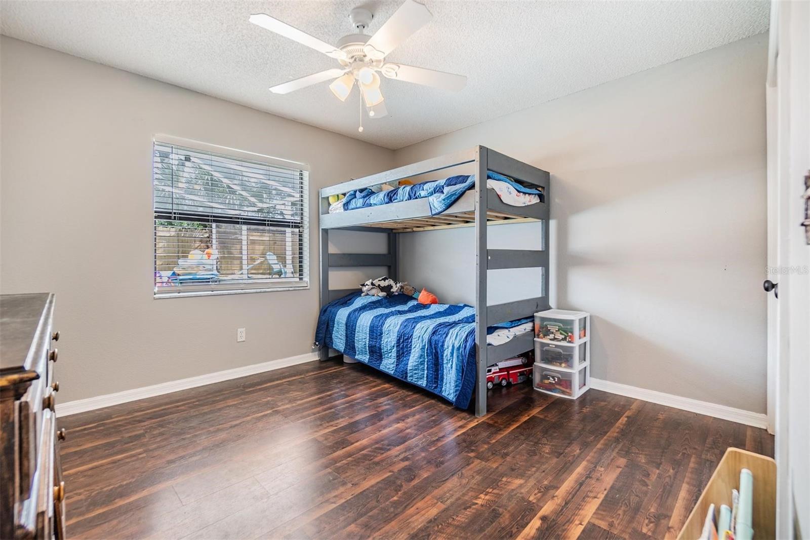 PINE LAKE - Residential