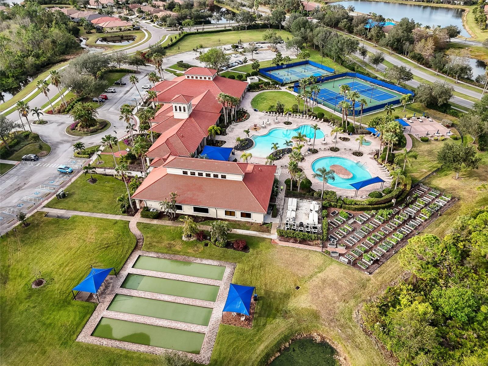 CYPRESS FALLS AT THE WOODLANDS - Residential