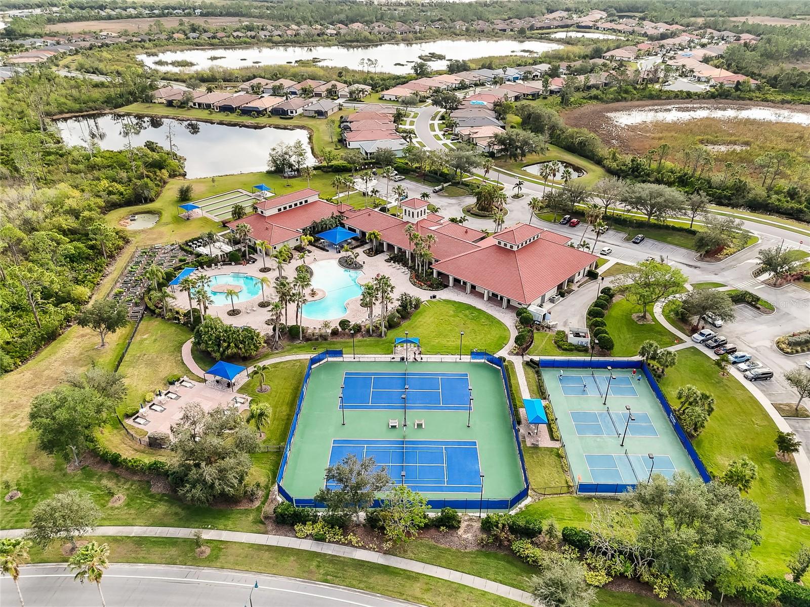 CYPRESS FALLS AT THE WOODLANDS - Residential