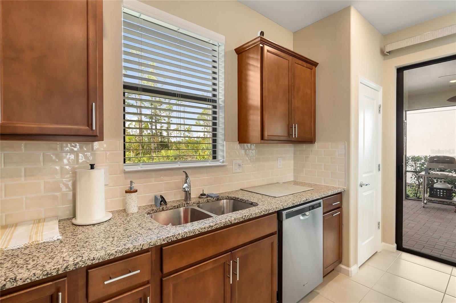 CYPRESS FALLS AT THE WOODLANDS - Residential