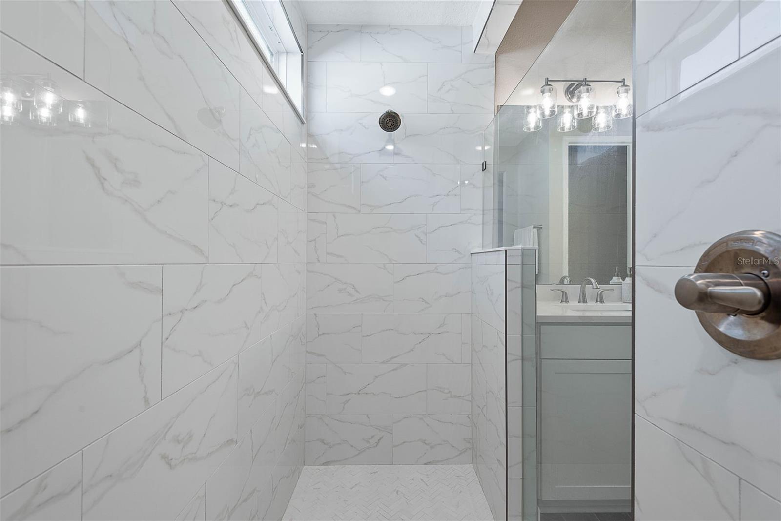 BEACHWALK - Residential