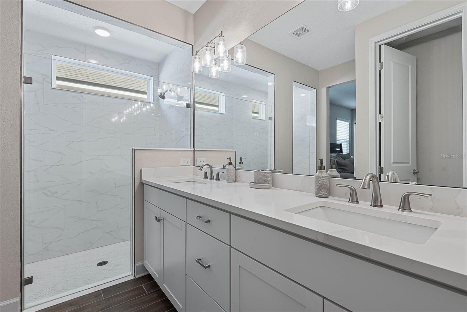 BEACHWALK - Residential