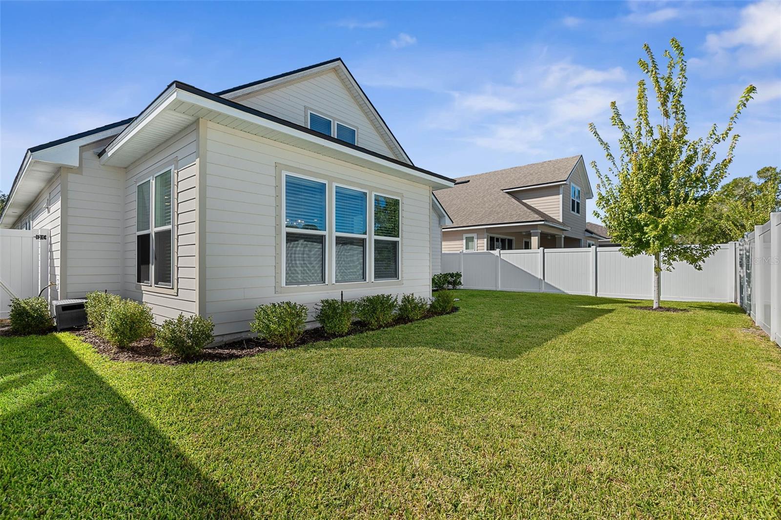 BEACHWALK - Residential