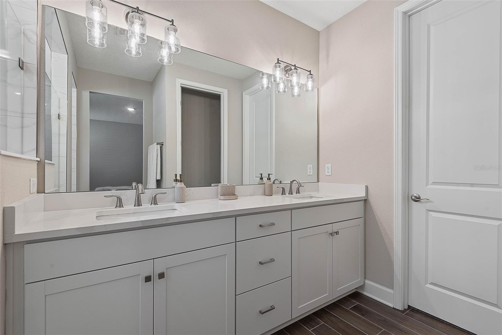 BEACHWALK - Residential