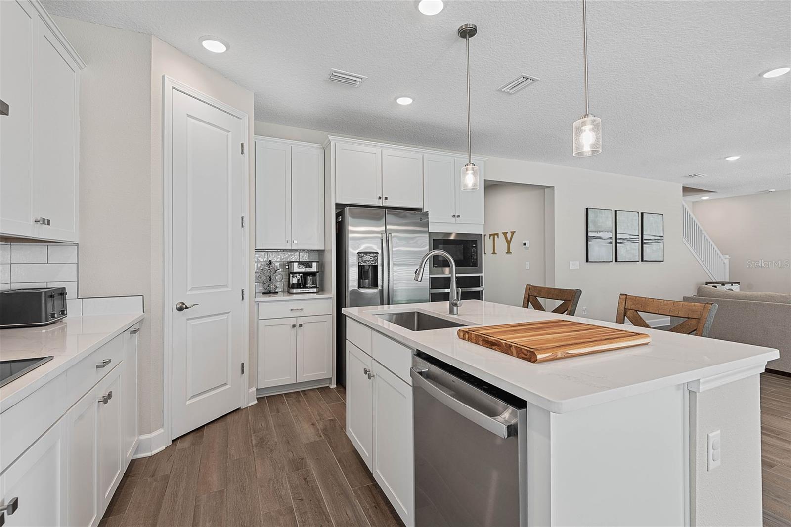 BEACHWALK - Residential