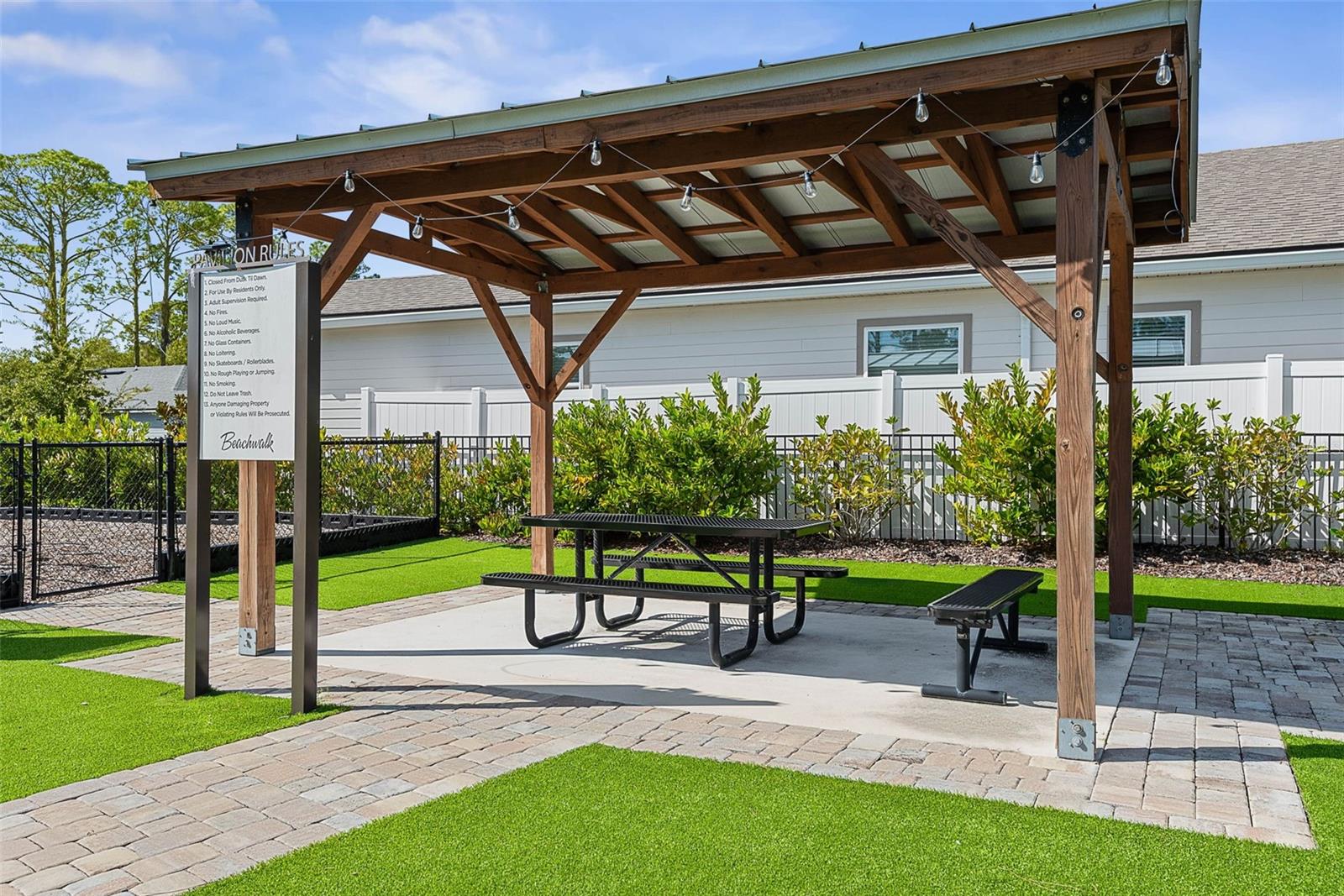 BEACHWALK - Residential