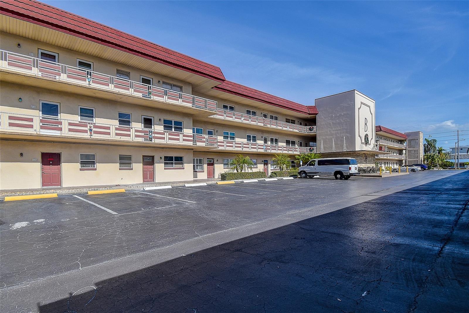 TOWN SHORES OF GULFPORT - Residential