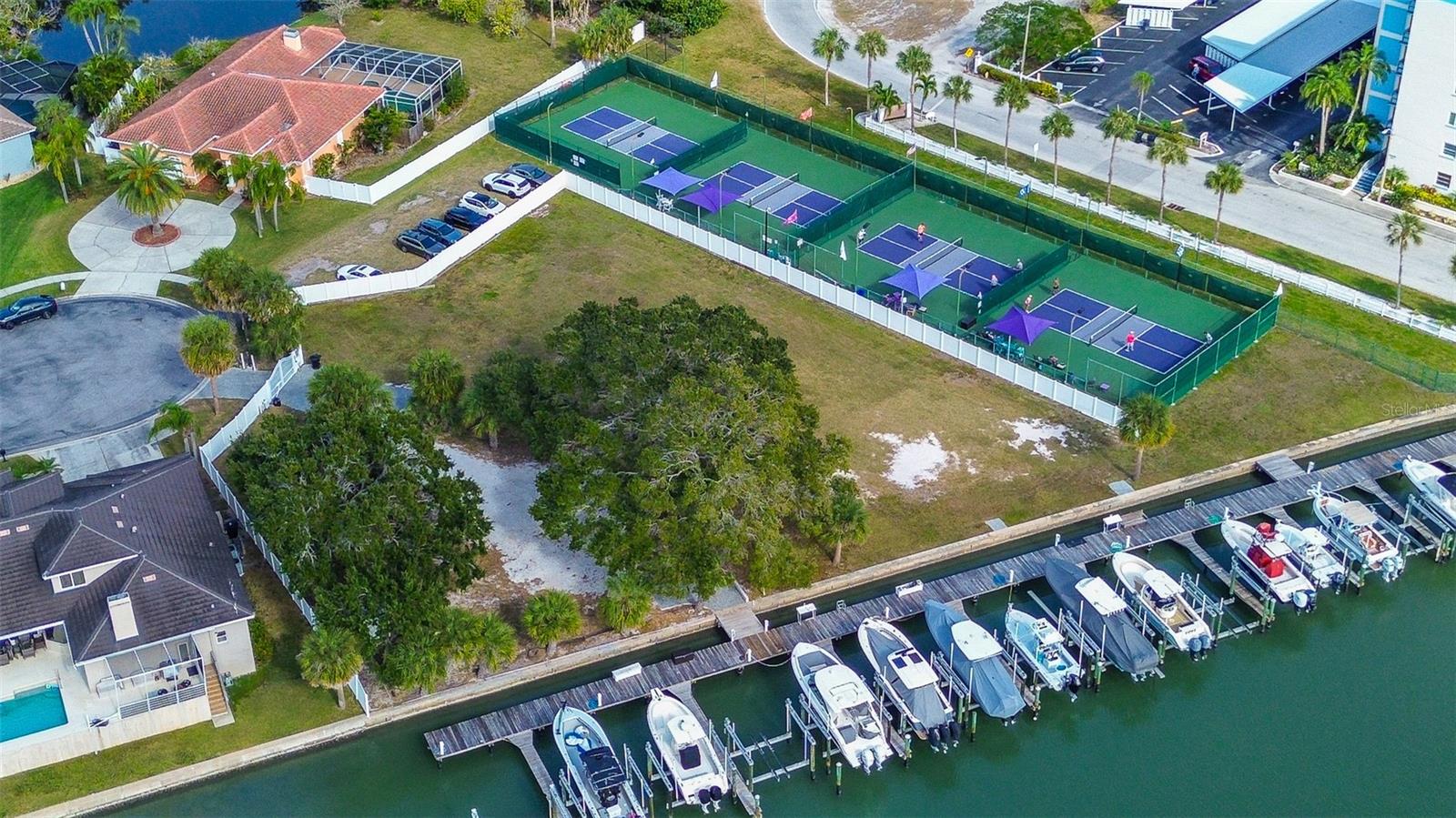 TOWN SHORES OF GULFPORT - Residential