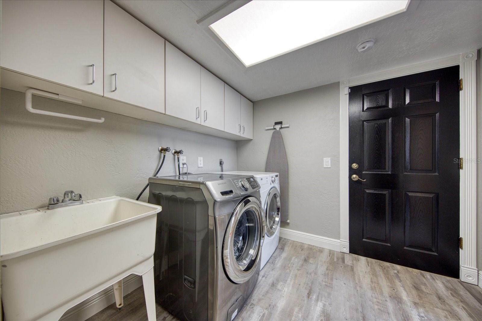 OAK FOREST - Residential